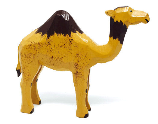Camel, hand-carved - 3-1/8" / Size Large