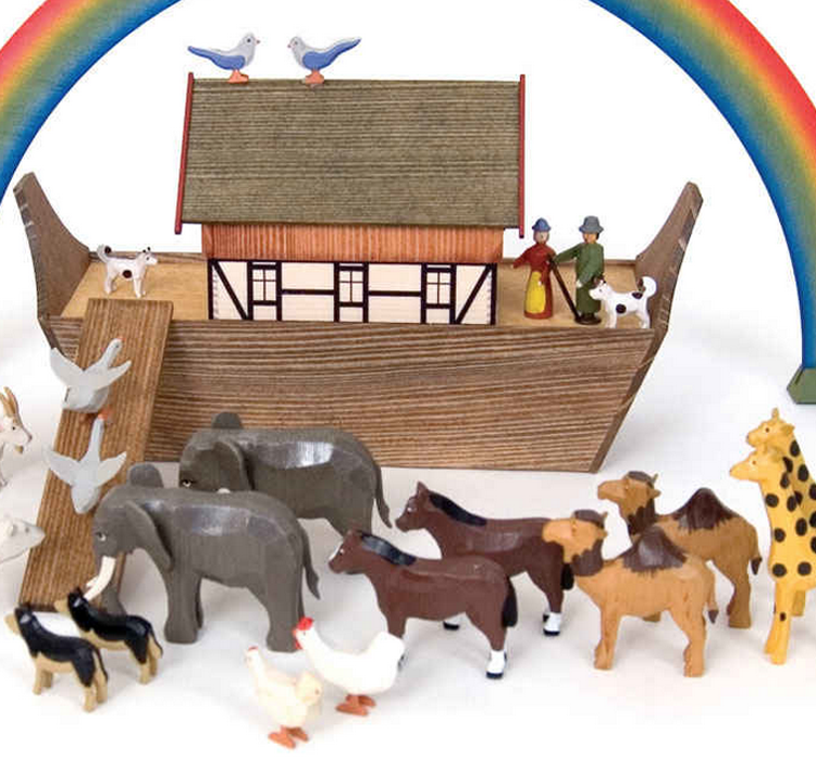 Noah's Ark with Animals / Size Small