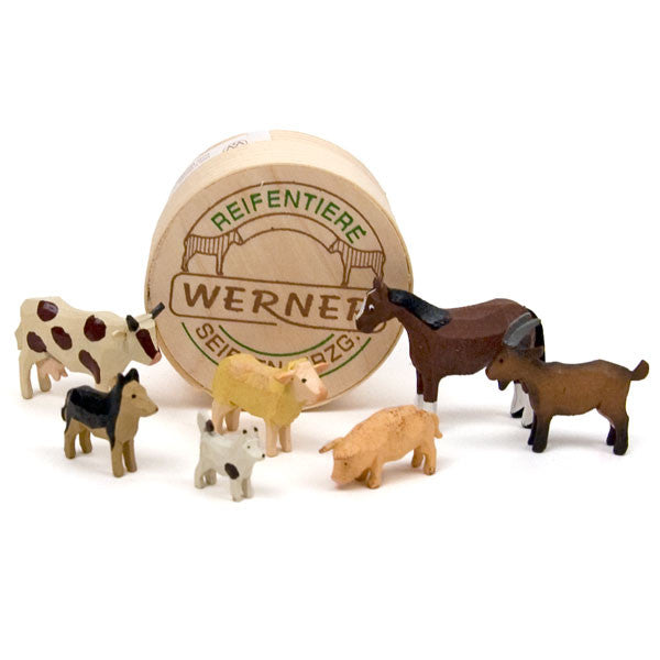 Farm Animals Set 1 (7 pieces) - 3/4" to 1-5/8"/ hand-carved / with Wood Chip Gift Box / Size Small