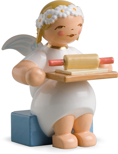 Marguerite Angel with Rolling Pin and Cookie Dough / Retired 2022